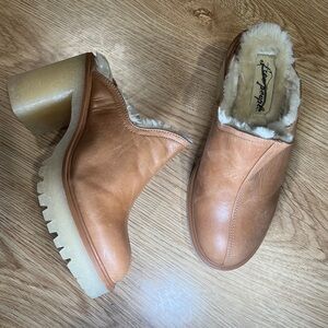 Free People James Cozy black leather Block Heel Lug Sole Platform Mules 36/5